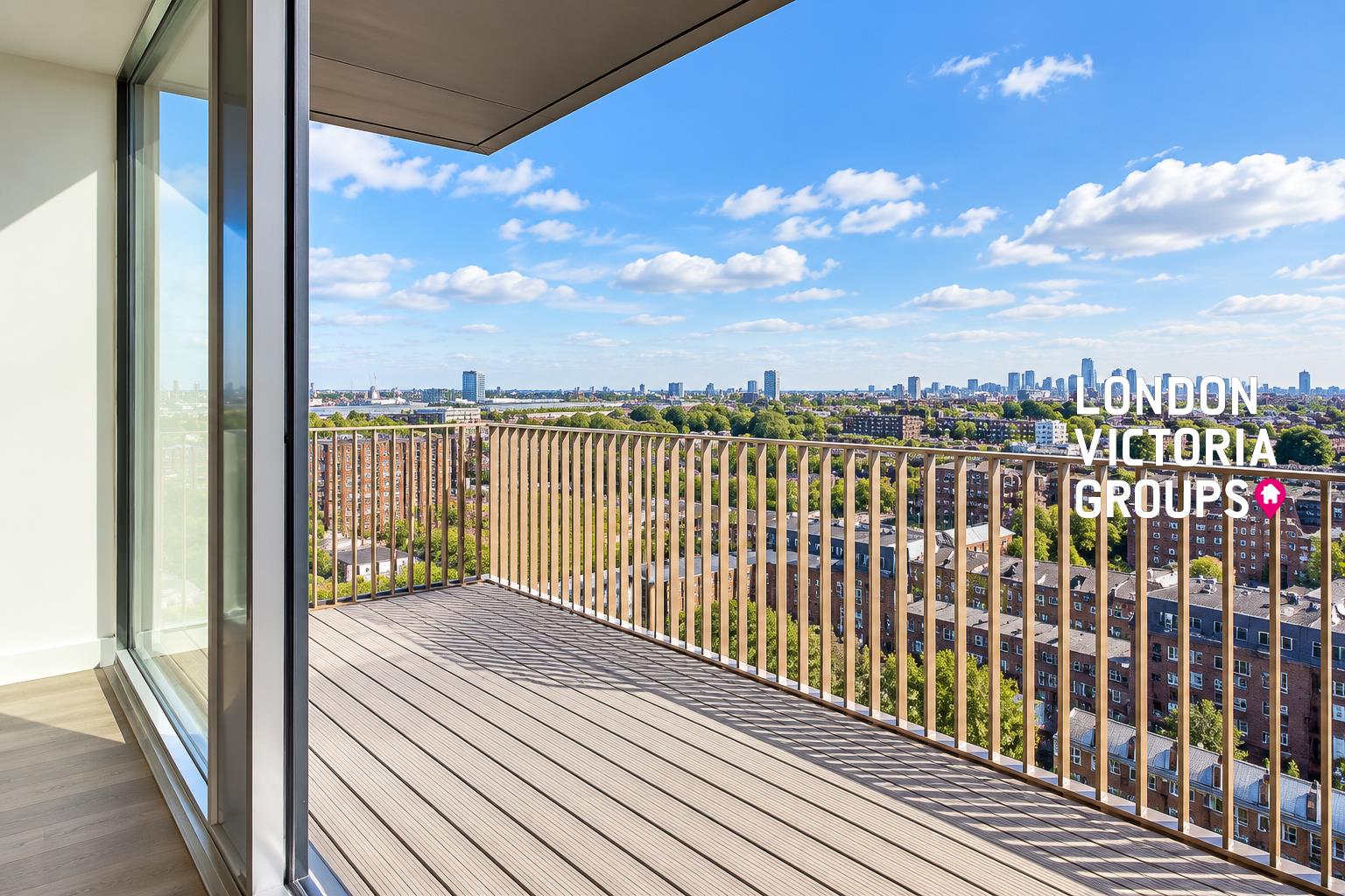 Bow House, 16 Quay Walk, London